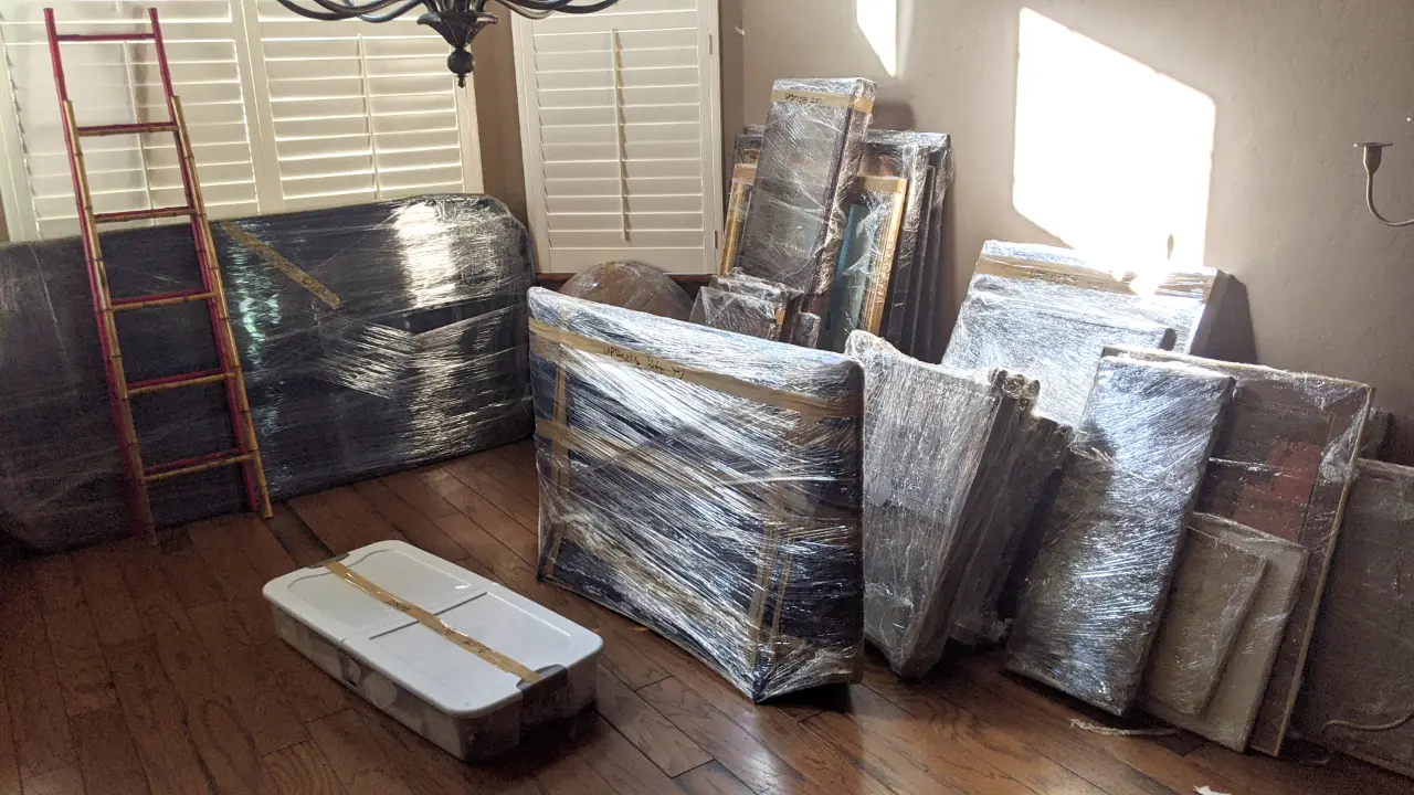 Wrapped Furniture & Fragiles